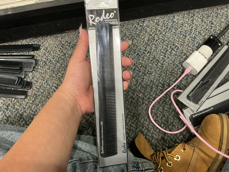 Rodeo 020 comb