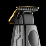 StyleCraft x 3Versince trimmer zero-gapped blade and gold housing accents, close-up