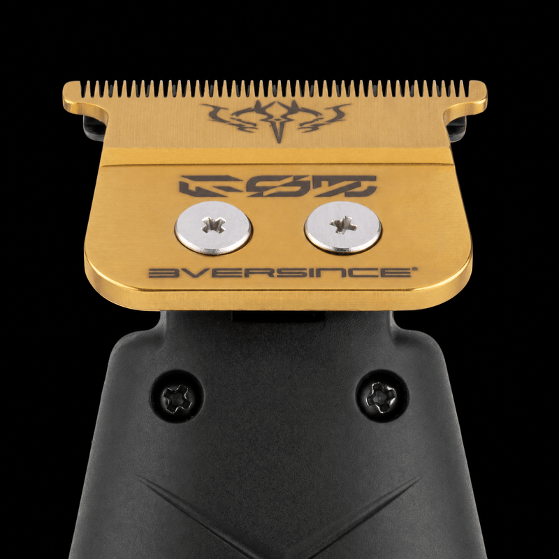 StyleCraft x 3Versince gold ES5 blade mounted on the trimmer, front close-up
