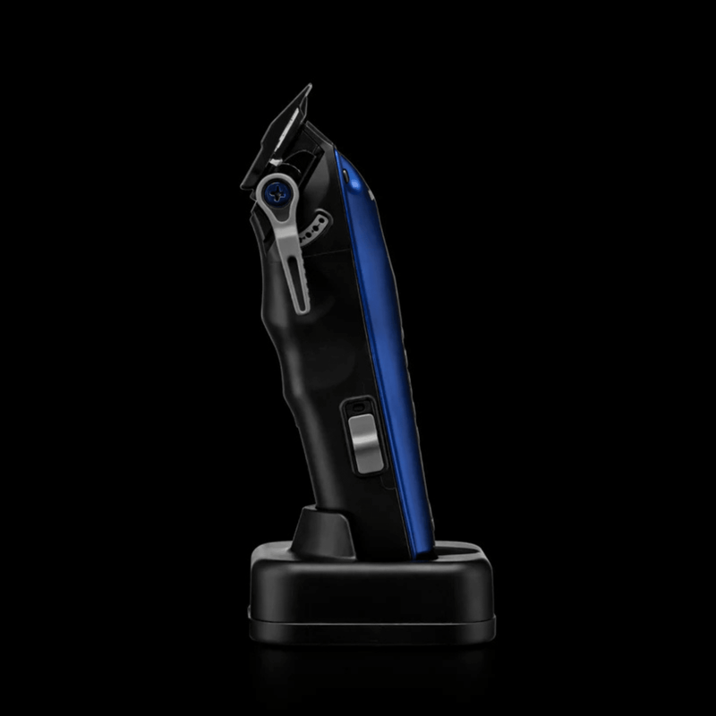BaBylissPRO Blue LO-PROFX Compact Series Clipper FX82 detail