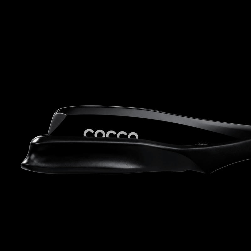 Cocco Straight Razor Matte Black T11 closed folding razor side profile