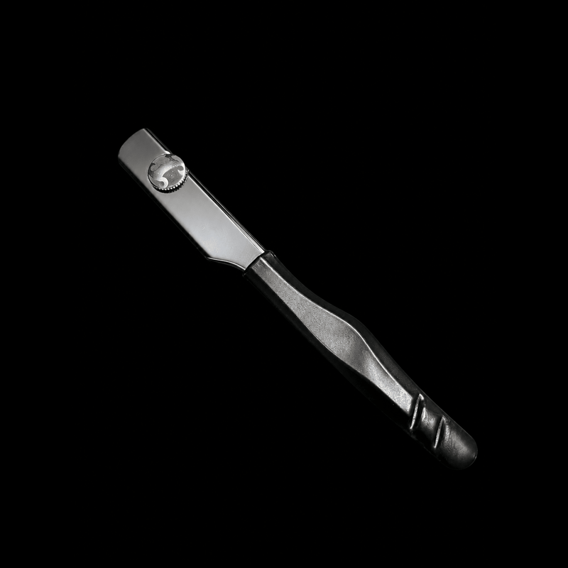 Irving Barber Company Straight Razor Handle Black – angled view