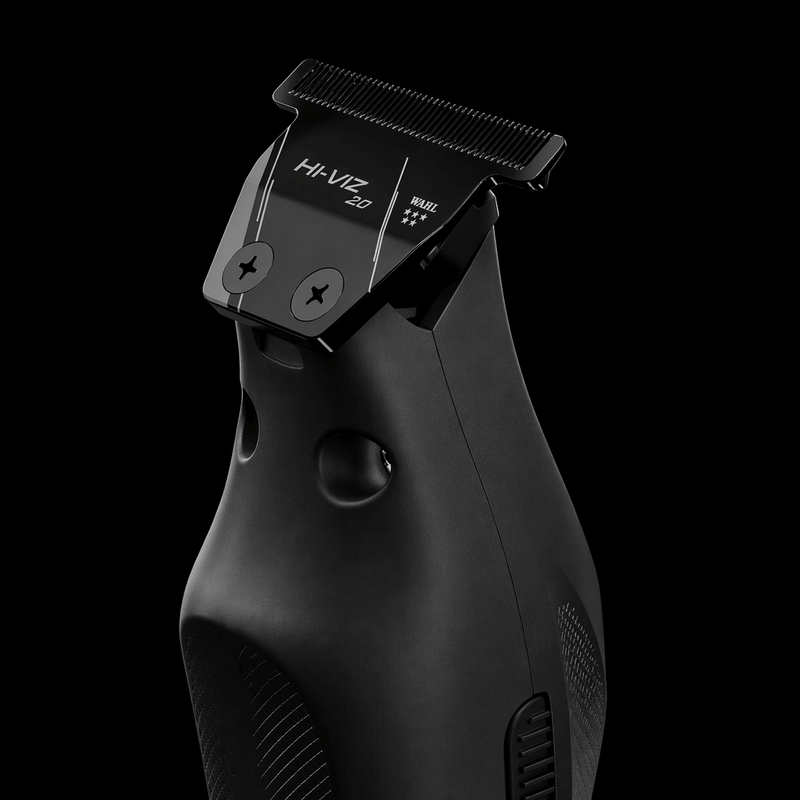 Close-up of the Wahl Hi-Viz 2.0 recessed housing and slim neck design for maximum visibility while lining.