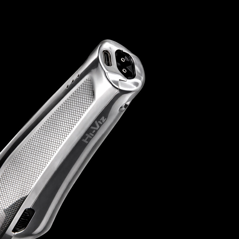 Wahl Hi Viz trimmer bottom view USB C charging port battery detail cordless trimmer